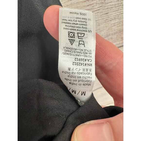 Amuse Society Racerback Mini Dress Womens Medium Black Crochet Back Strap NEW - Picture 8 of 12